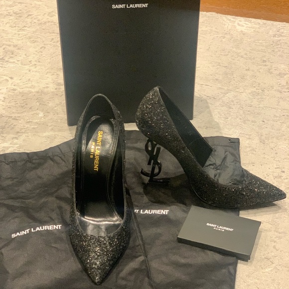 YSL Authentic Almost Brand New Sandals 👌🔥 - Picture 7 of 12